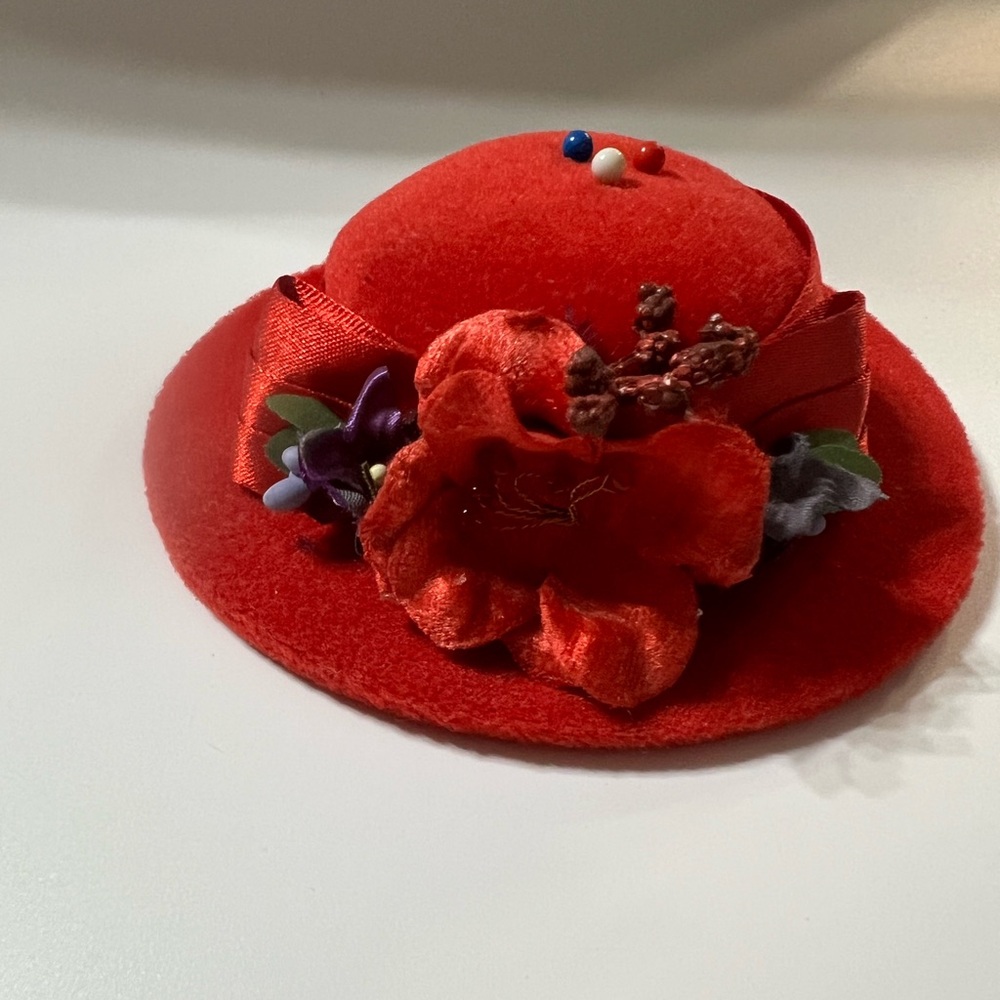 Vintage red hat pin cushion